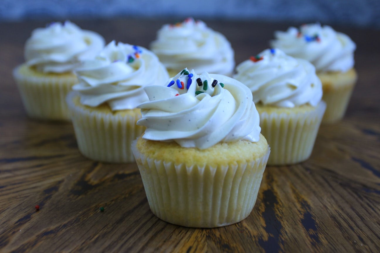 Keto/Low Carb Vanilla Cupcakes